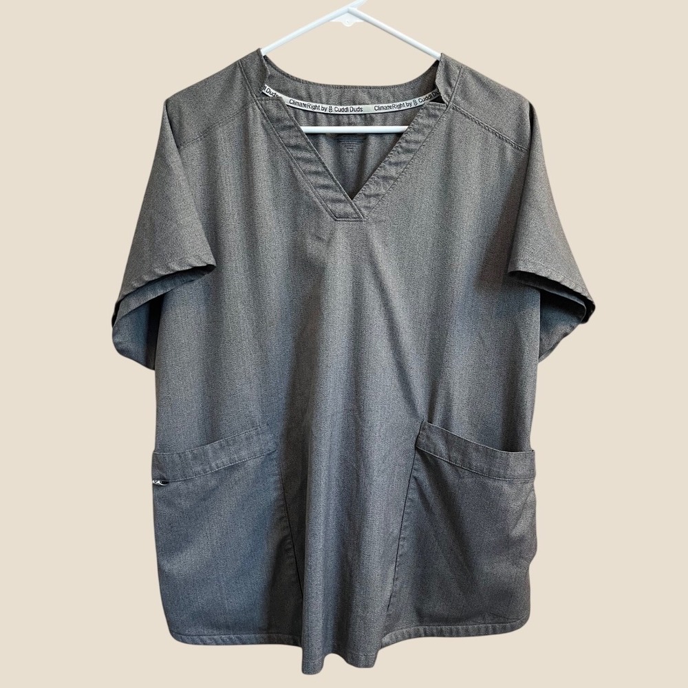 ClimateRight by Cuddl Duds Scrub Top Womens XL Grey Heather V-Neck Pockets